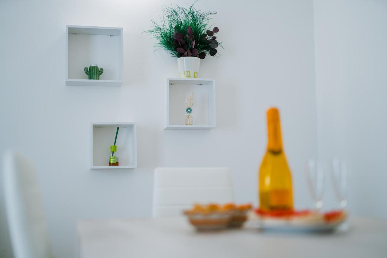 Palestro49 Holiday House Монополи Екстериор снимка