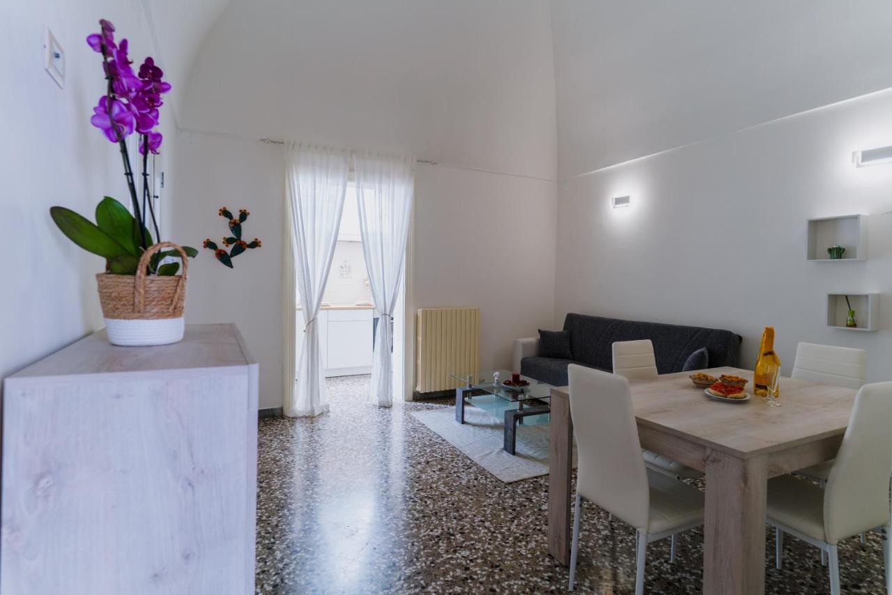 Palestro49 Holiday House Монополи Екстериор снимка